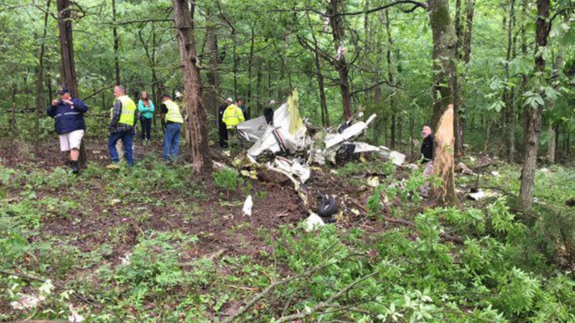 Names of Iowa couple released in fatal Kentucky plane crash